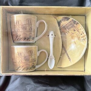 Paris Souvenir Tea Cup Set - Beige and Gold